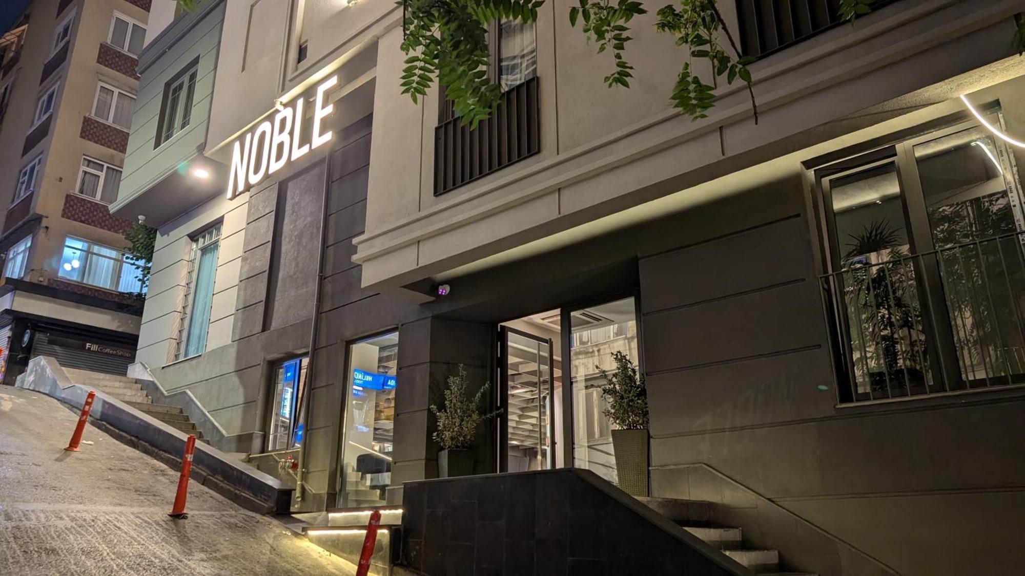 ホテル Noble Pangalti イスタンブール エクステリア 写真