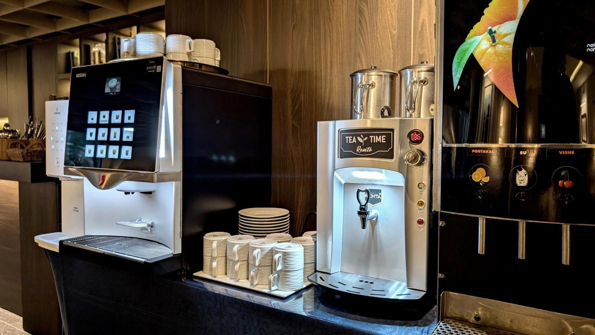 ホテル Noble Pangalti イスタンブール エクステリア 写真